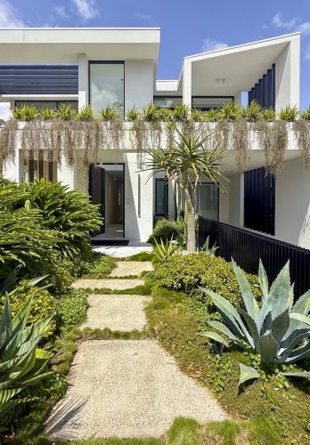 Symphony, Rosebery 41