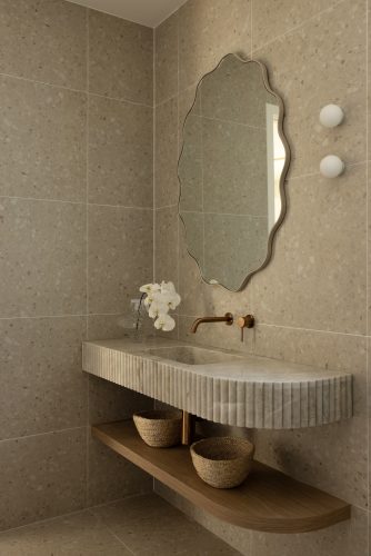 Apéritif, Ashgrove_32