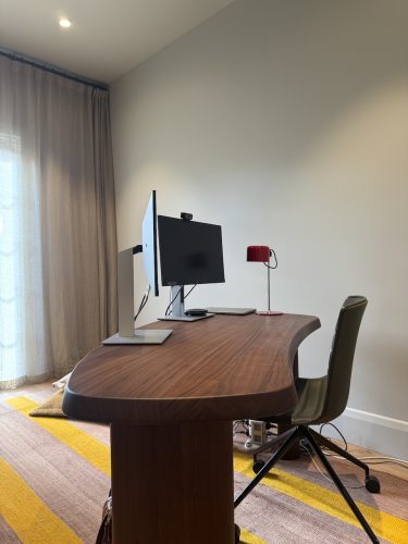 LIVING AREAS21
