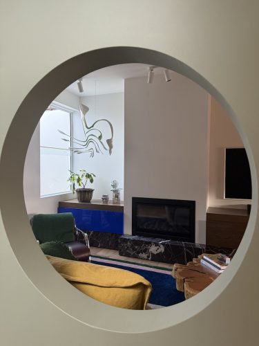 LIVING AREAS25