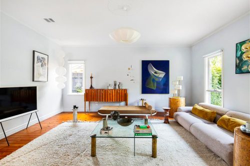 Persona, Heidelberg Heights_10
