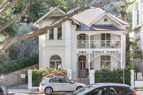 facade driveway garage