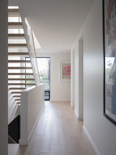 Cloudbreak, Castlecrag 35