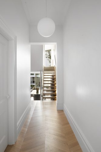 Perspective, Armadale 19
