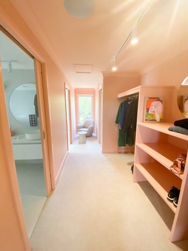 bedroom bathroom