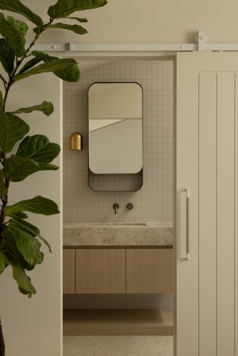 Dalla Luce, Elsternwick-22