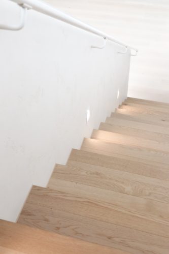 Dalla Luce, Elsternwick-4
