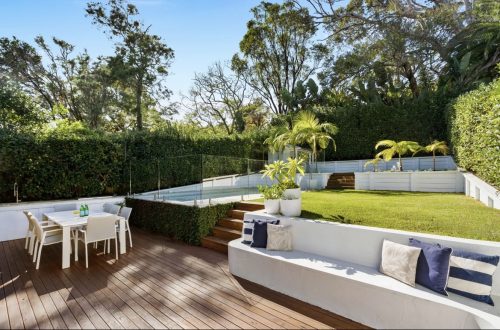 outdoor area garden established