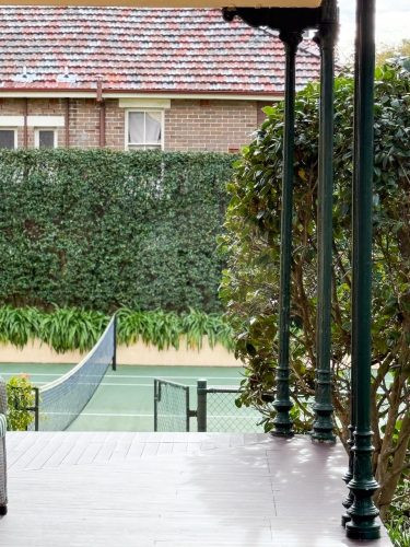 Queens Gambit, Randwick 39