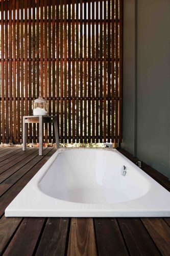laundry pool