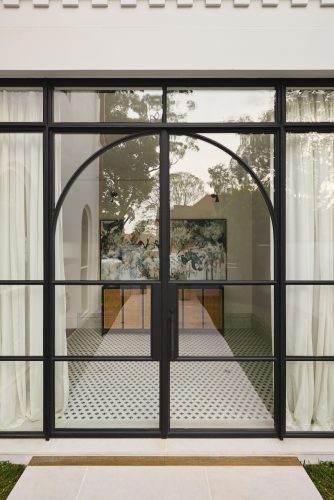 Adorn, Bellevue Hill 8