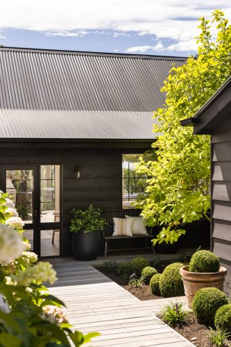 Aleu Lodge, Red Hill South-06