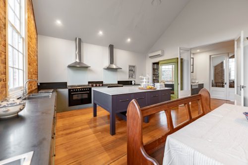 kitchen laundry