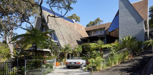 facade garage driveway