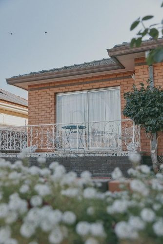 Nonna Rosso, Coburg-11