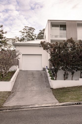 facade driveway