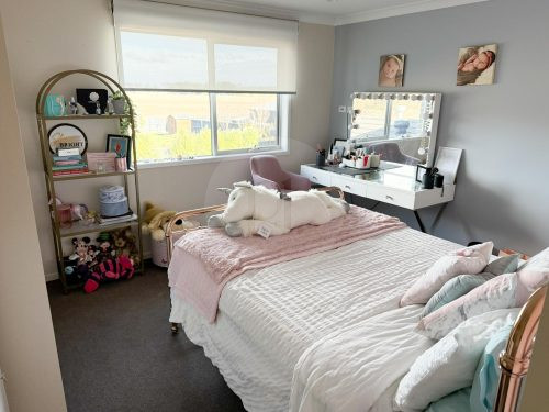 Cordelia, Romsey-13