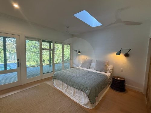 Hawkstone Lake House 13