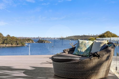 Osaka, Manly-36
