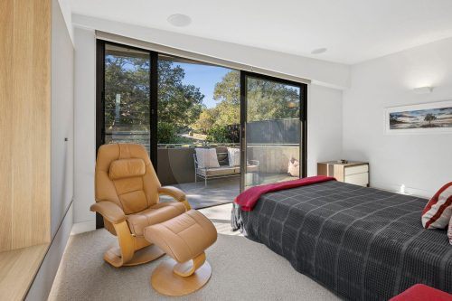 Osaka, Manly-4
