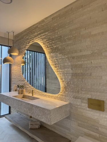 VANILLIN181 BATHROOM