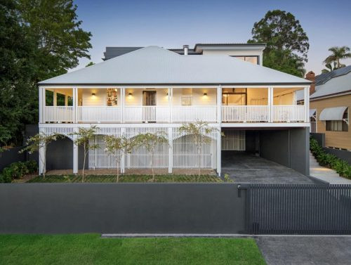 facade driveway garden established