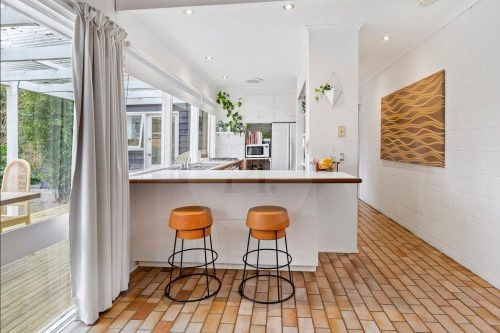 kitchen laundry
