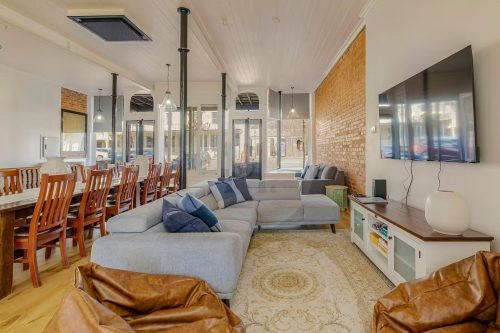 Chaftman's Chalet, Clunes-3