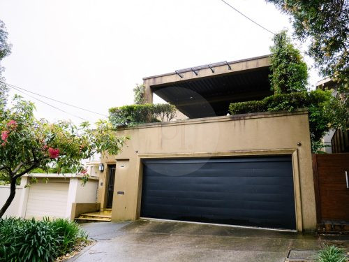 facade driveway