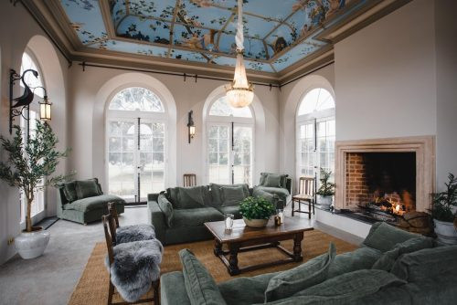 The Lafayette, Lauriston 26