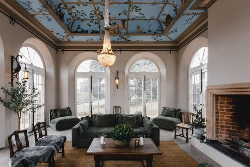 The Lafayette, Lauriston 30