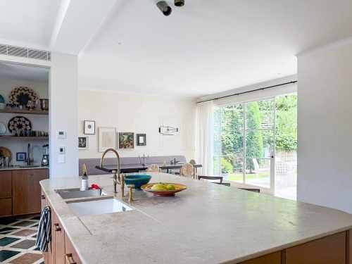 Belle Rives, Bellevue Hill 77