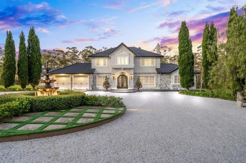 Chateau Blanca, Dural 2