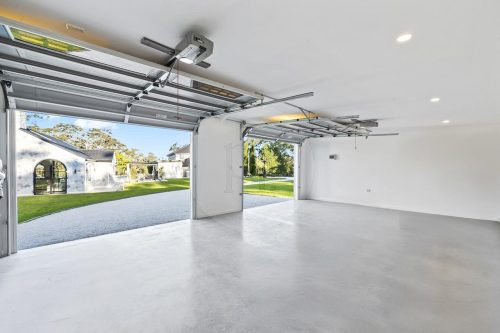 garage