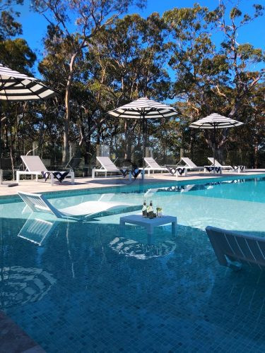 Chateau Blanca, Dural 53