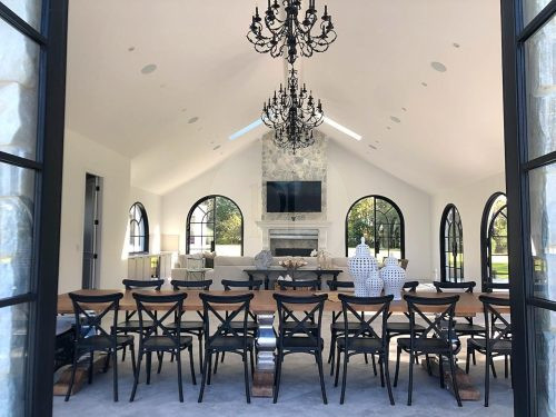 Chateau Blanca, Dural 56
