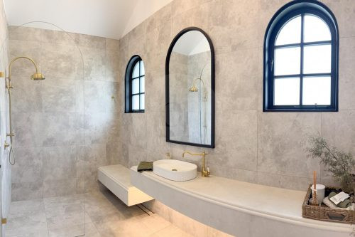 Chateau Blanca, Dural-78