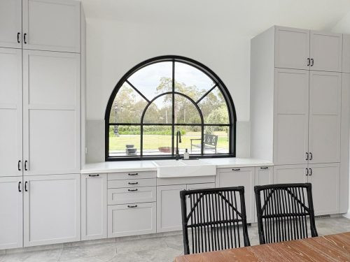 Chateau Blanca, Dural-83