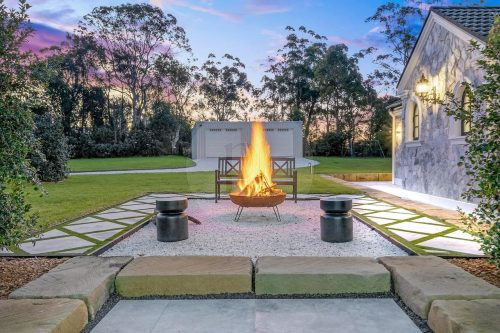 Chateau Blanca, Dural 9