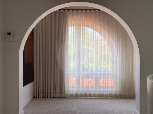 IRIS102 UPSTAIRS ARCH