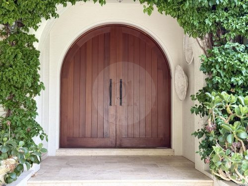 IRIS108 ENTRANCE