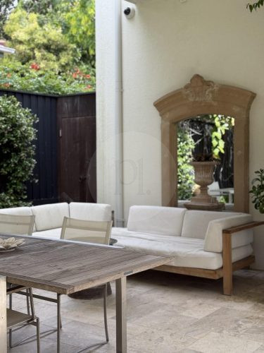 IRIS17 OUTDOOR LIVING