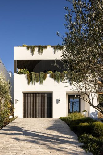 facade garage