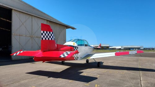 Victa Airtourer aerobatic plane (1)