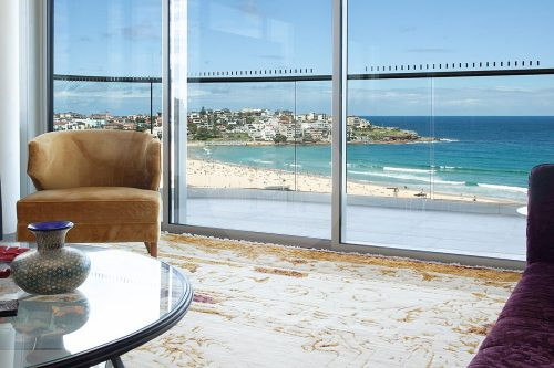 Amara Amore, Bondi-17
