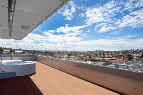 Amara Amore, Bondi-37