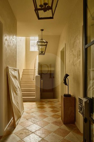 Amulet, Rose Bay 10
