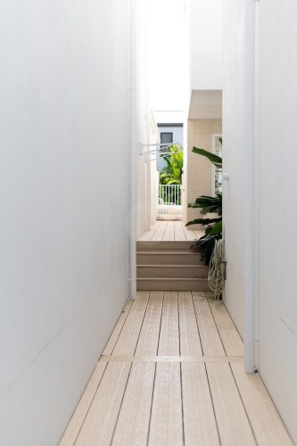 Barewood Haven, Palm Beach40