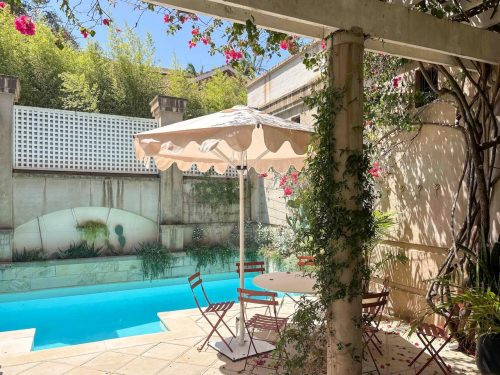 pool outdoor area