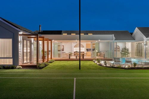 Court Side, Mornington 56